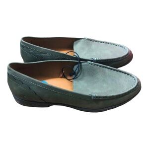 Lucky Brand olive green scallop trim flat loafers size‎ 10 brand new